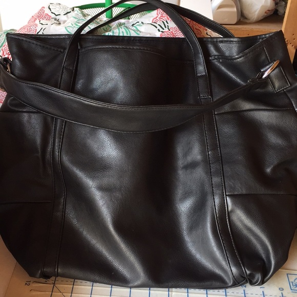hema Handbags - Beautiful black shoulder bag